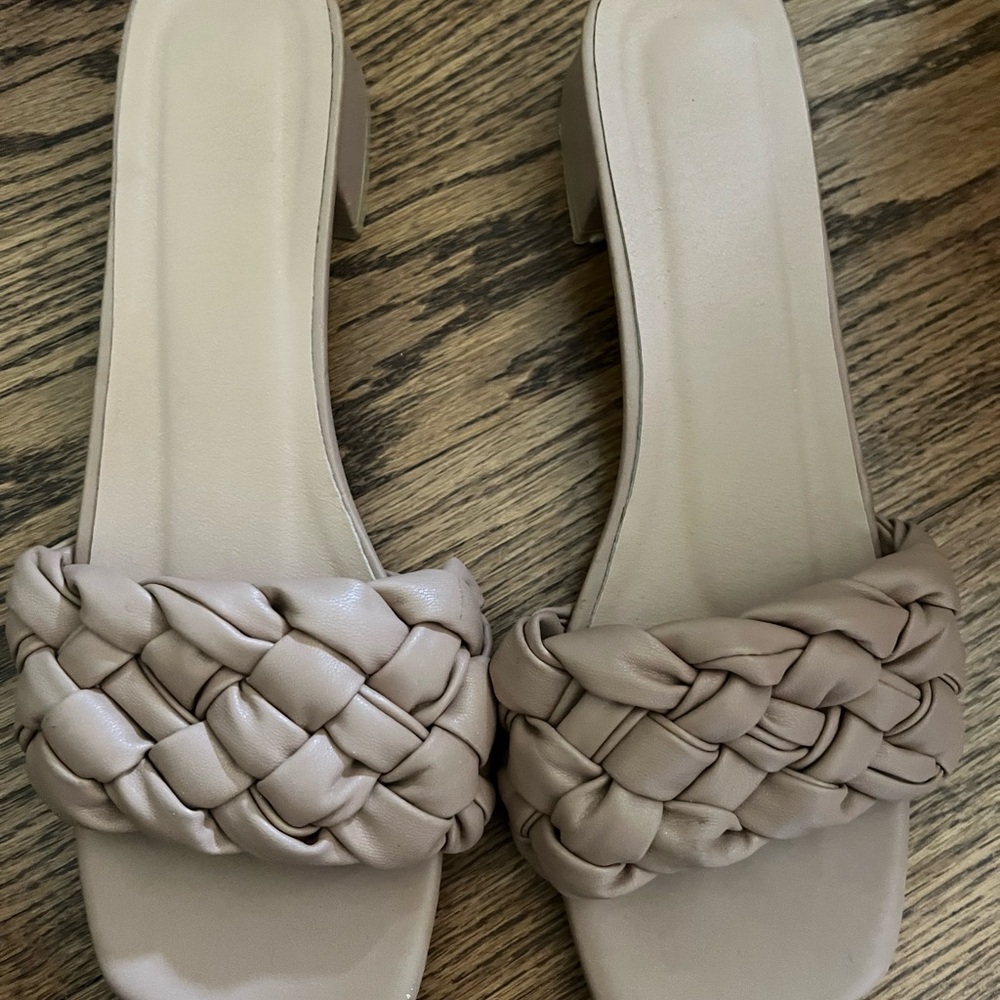 SHEIN Beige Woven Slide Sandals